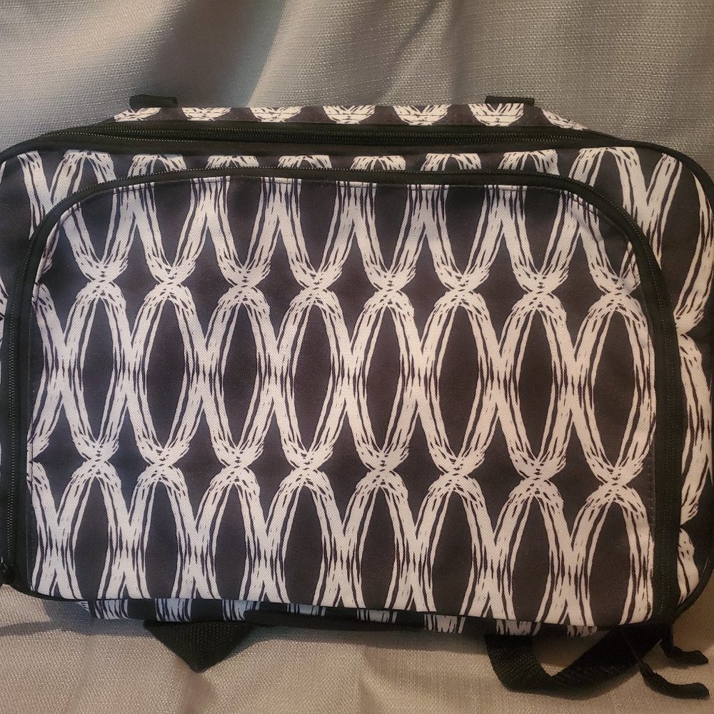 31 Perfect Party Set in Black Links